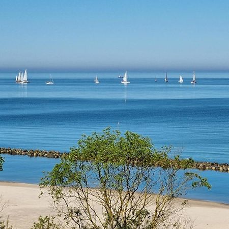 Apartament Morskie Widoki Natural Baltic 달로브코 외부 사진