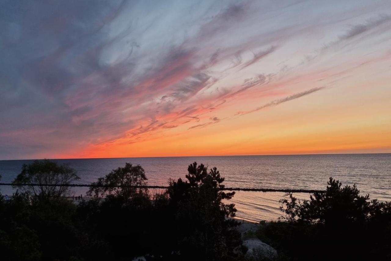 Apartament Morskie Widoki Natural Baltic 달로브코 외부 사진